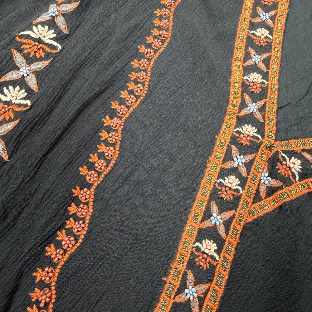 Free People Boho Flowy Embroidered Navy Blue‎ Women's Top - Picture 6 of 7